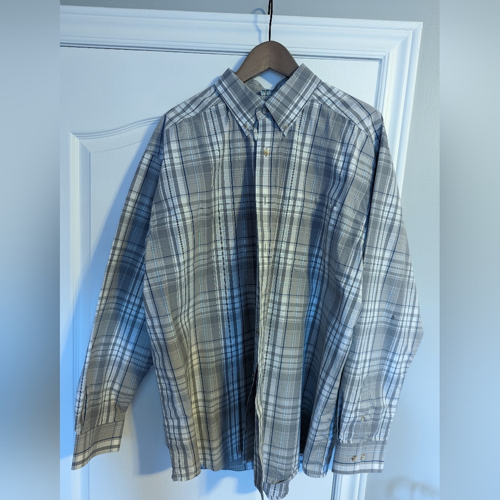 Ariat pro series button up collared shirt